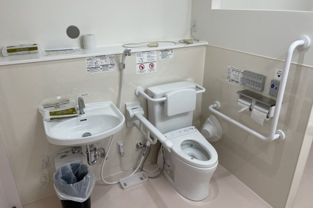 葛飾区亀有病院トイレ新設工事