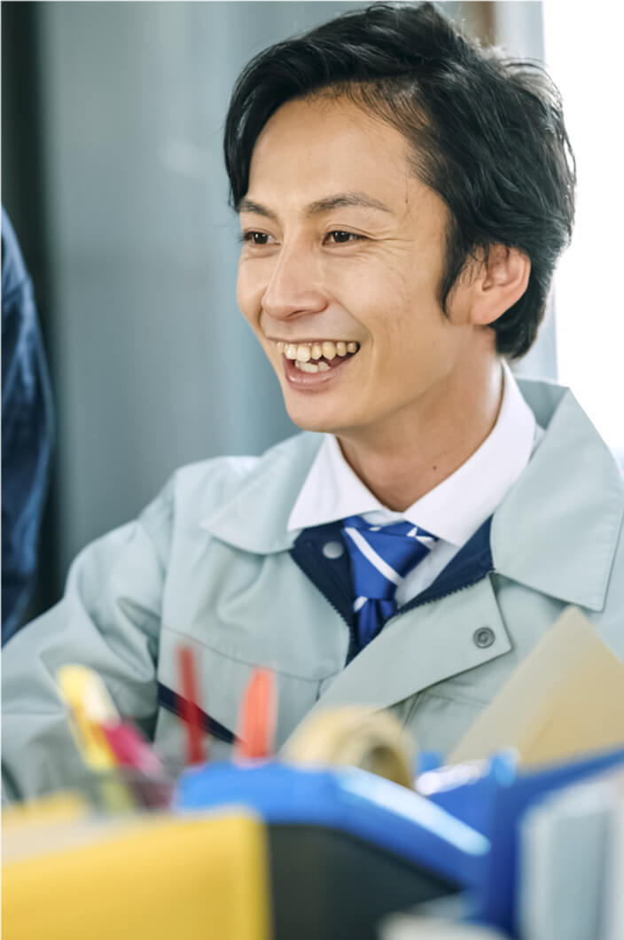 イメージ：笑顔の作業員